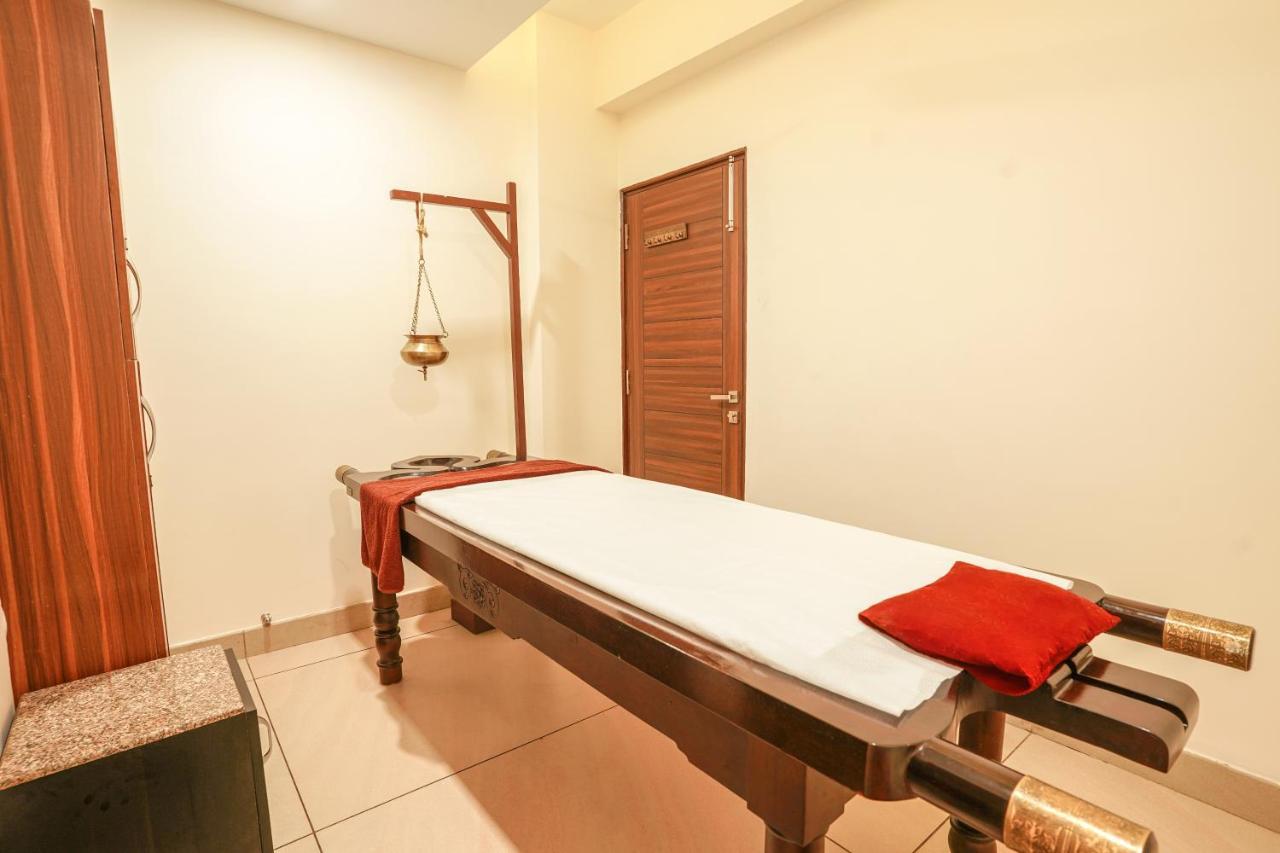 Golden Healing Journeys Homestay Risikés Kültér fotó