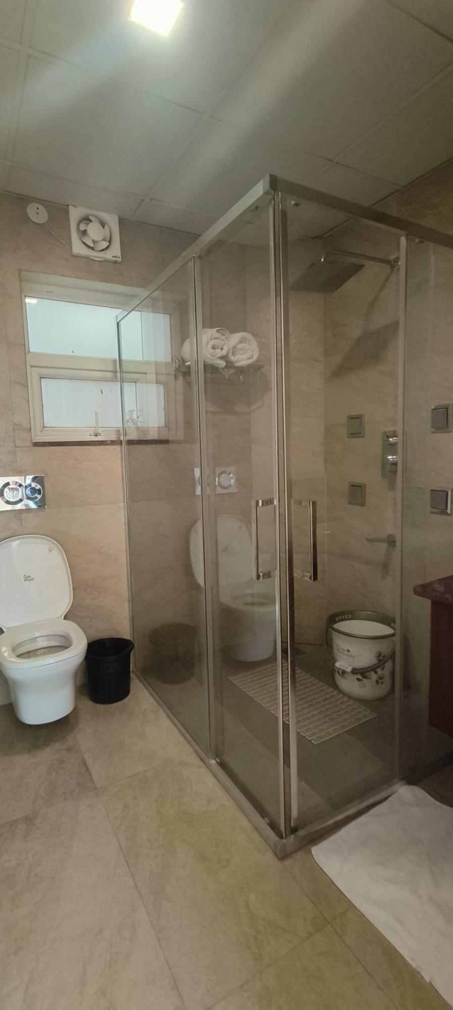 Golden Healing Journeys Homestay Risikés Kültér fotó