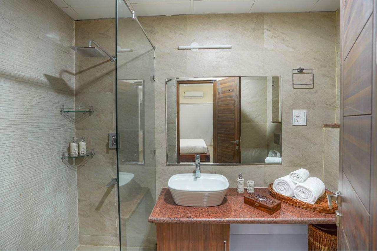 Golden Healing Journeys Homestay Risikés Kültér fotó